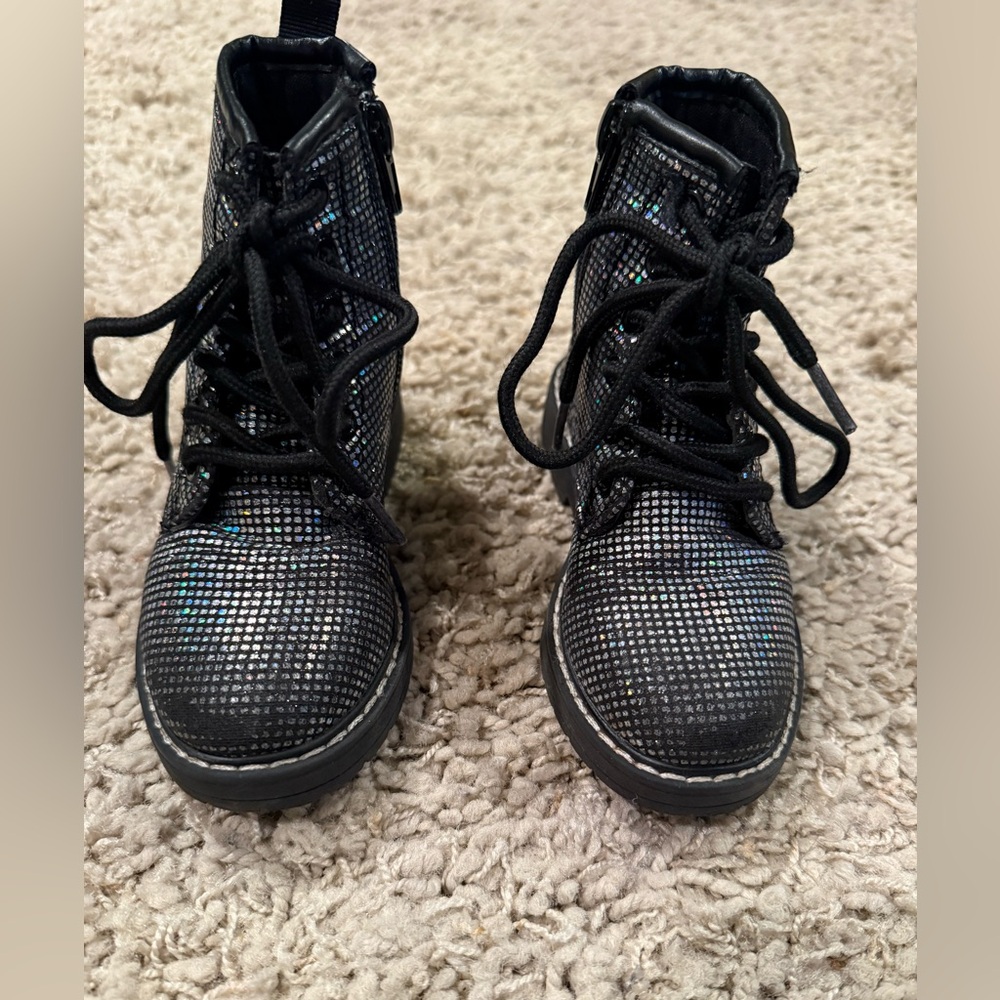Steve Madden toddler Black and Silver Lace-Up Boots